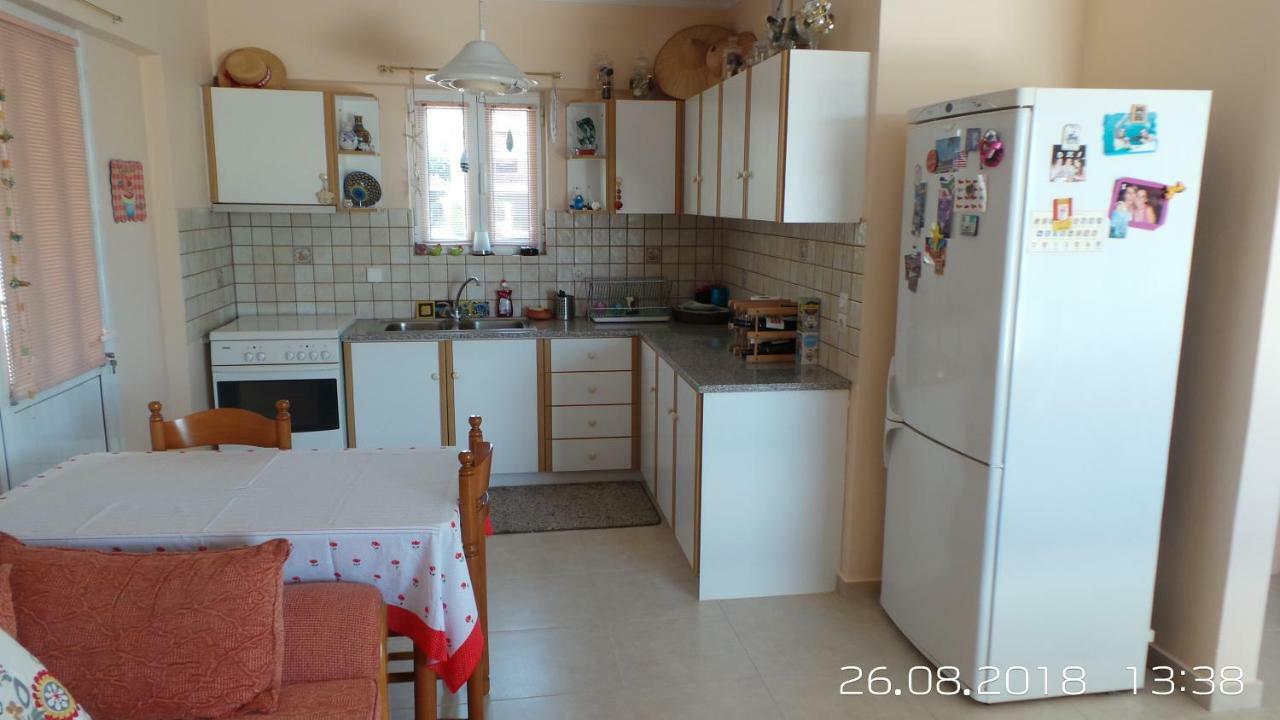 Ferienwohnung Marios View Saronida Exterior foto